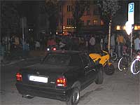 Reporterauto neben der Leopoldstraße, Foto: BR/Bernd Eberwein